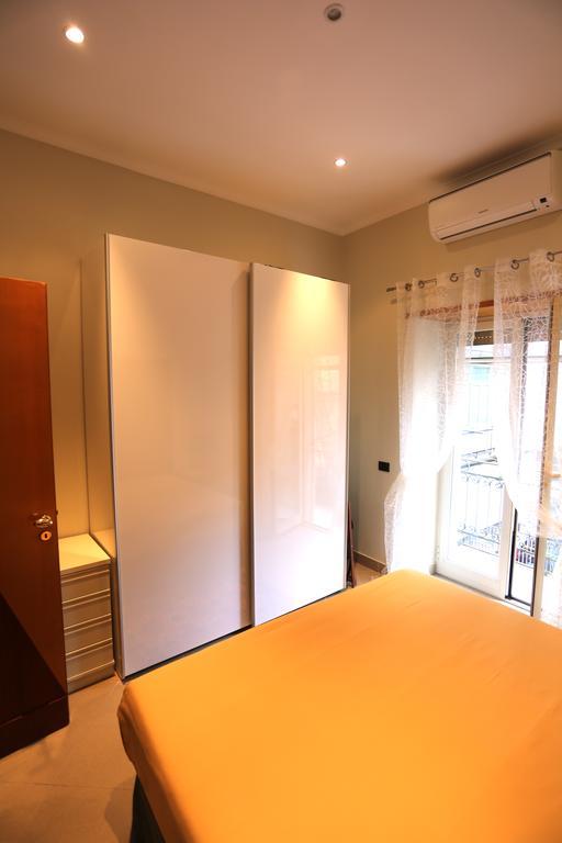 Cammarano 12 Home Neapol Pokoj fotografie